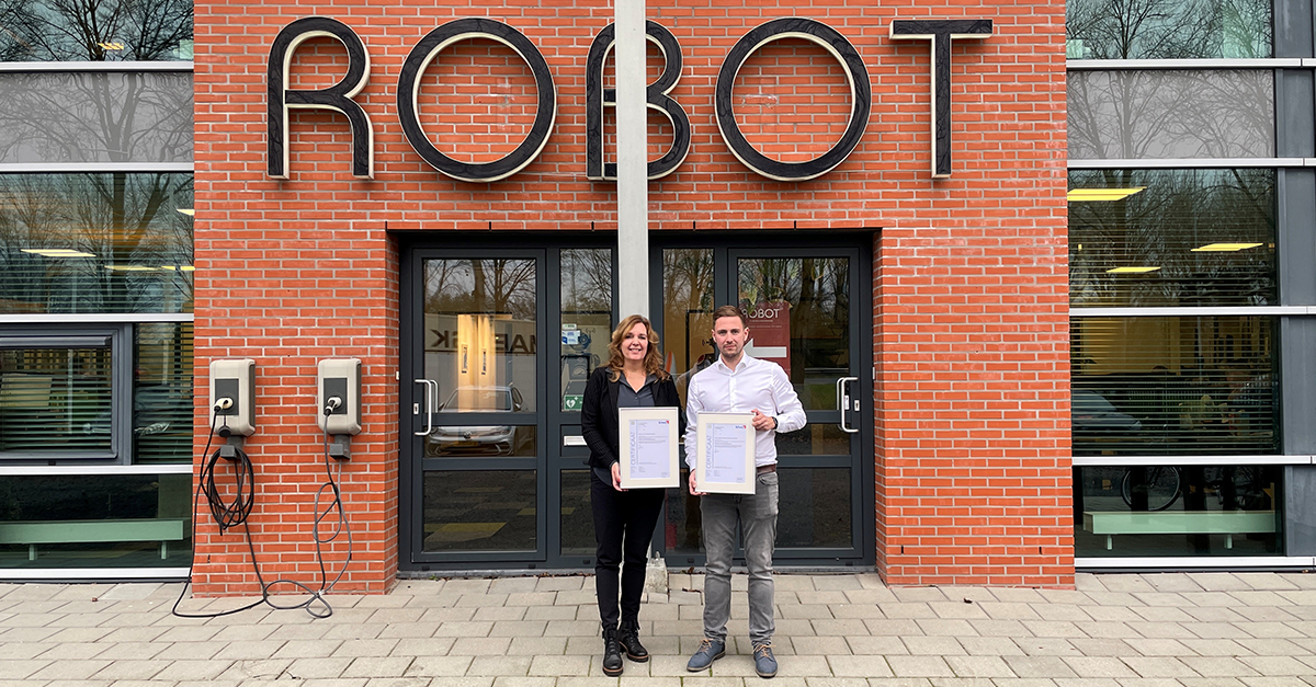 Robot ontvangt Kiwa LTV CV certificaten voor composiet verdelers